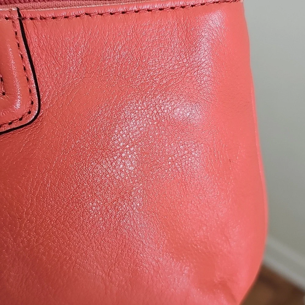 Coach Orange Smooth Leather Pleated Mini Bag/Convertible Wristlet EUC - Picture 13 of 16